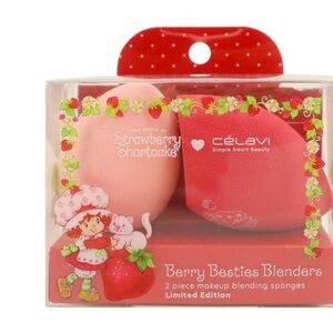 Celavi x Strawberry Shortcake Berry Besties Blenders